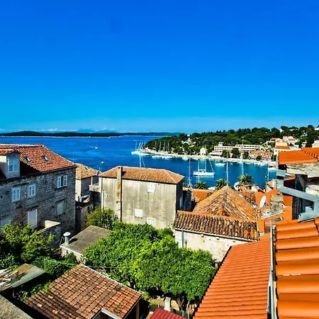 Sunce * Hvar Town